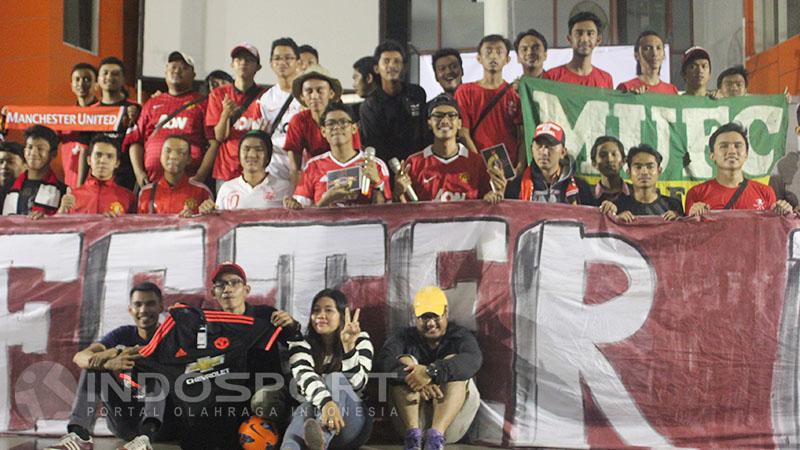 Simpatisan United Tangerang Selatan - INDOSPORT